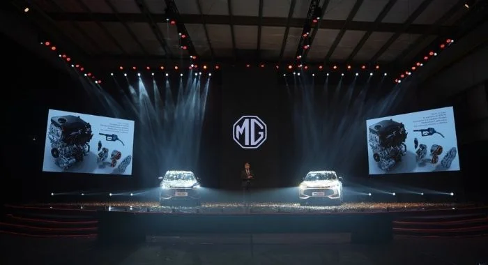 MG HS Super Hybrid SUV showcased in Pakistan, highlighting MG’s advanced hybrid technology and premium mobility experience.
